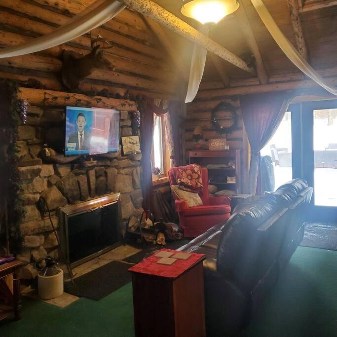 1913 Love Shack Bethel White Lake Ny Экстерьер фото