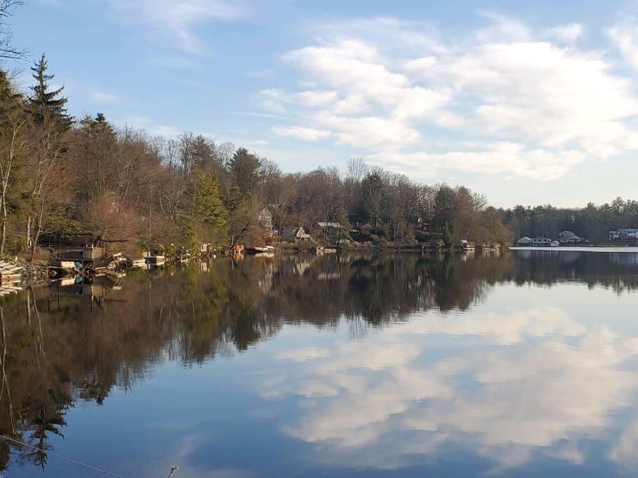 1913 Love Shack Bethel White Lake Ny Экстерьер фото